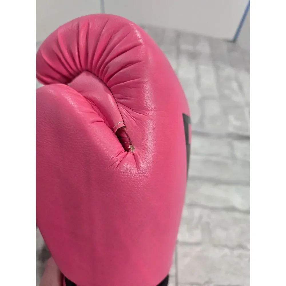 TITLE Club Boxing Pink Black‎ Leather Boxing MMA Gloves Excellent Clean